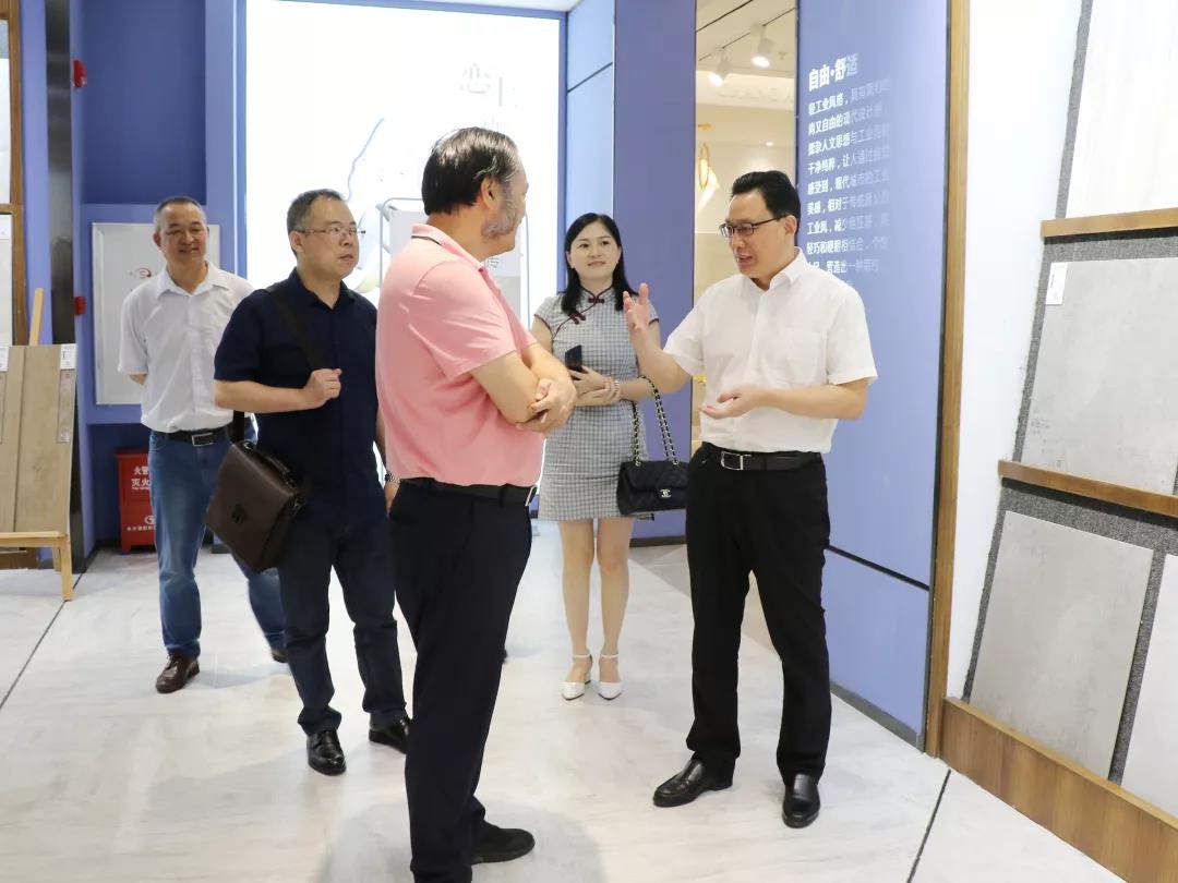 頭條丨衡陽政府考察團再度走進將軍企業(yè)，共商發(fā)展未來！
(圖12)
